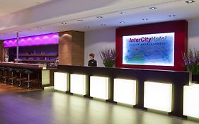 Hotel Intercity Berlin Hauptbahnhof